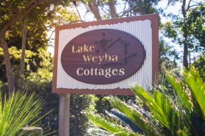 Отель Lake Weyba Cottages Noosa  Перегиан Бич